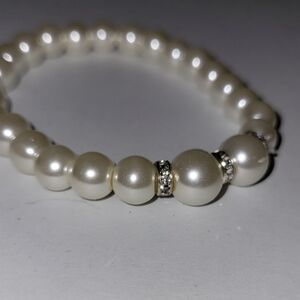 Pearl Faux & Rhinestone Stretch Bracelet
